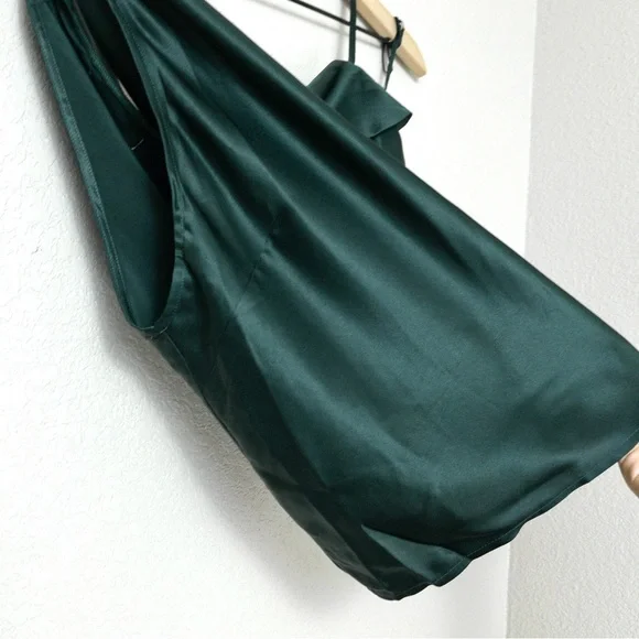 NEW The Sei Asymmetric Pleated Silk Satin Top 4 Beetle One Shoulder - Picture 10 of 10